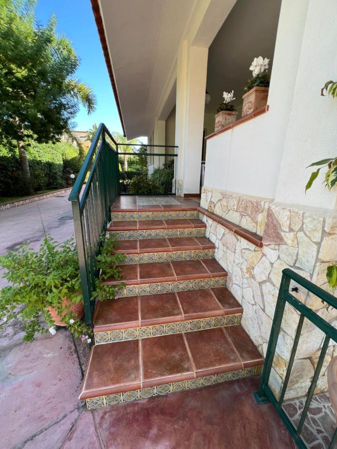 Villa Fugari Palermo Esterno foto