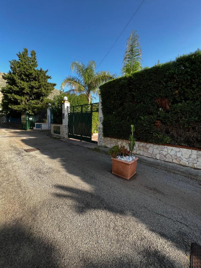 Villa Fugari Palermo Esterno foto